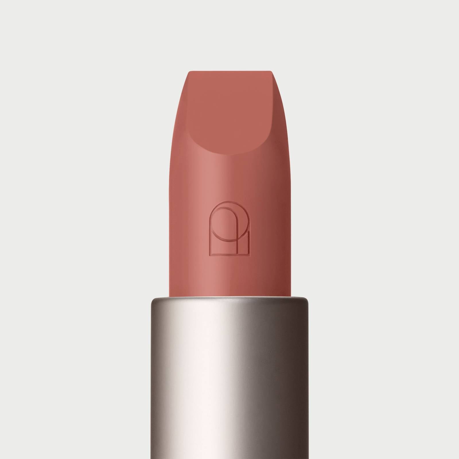 Rose Inc Bessoted Lápiz labial recargable satinado beige rosa