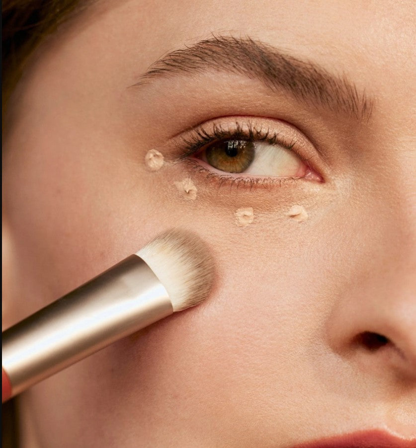 Rose Inc Number 1 Concealer Brush